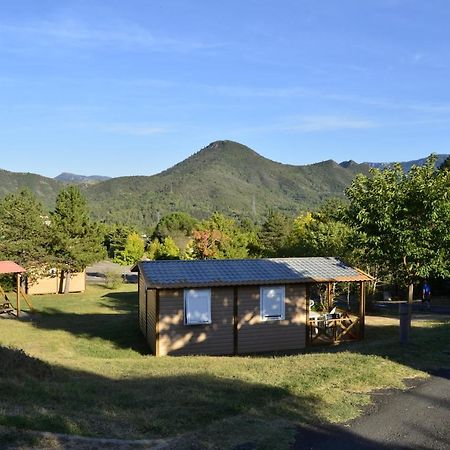 Camping Municipal La Sapinette กีญ็อง ภายนอก รูปภาพ