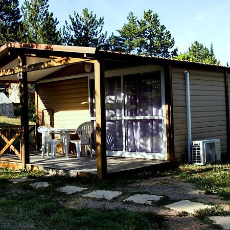 Camping Municipal La Sapinette กีญ็อง ภายนอก รูปภาพ