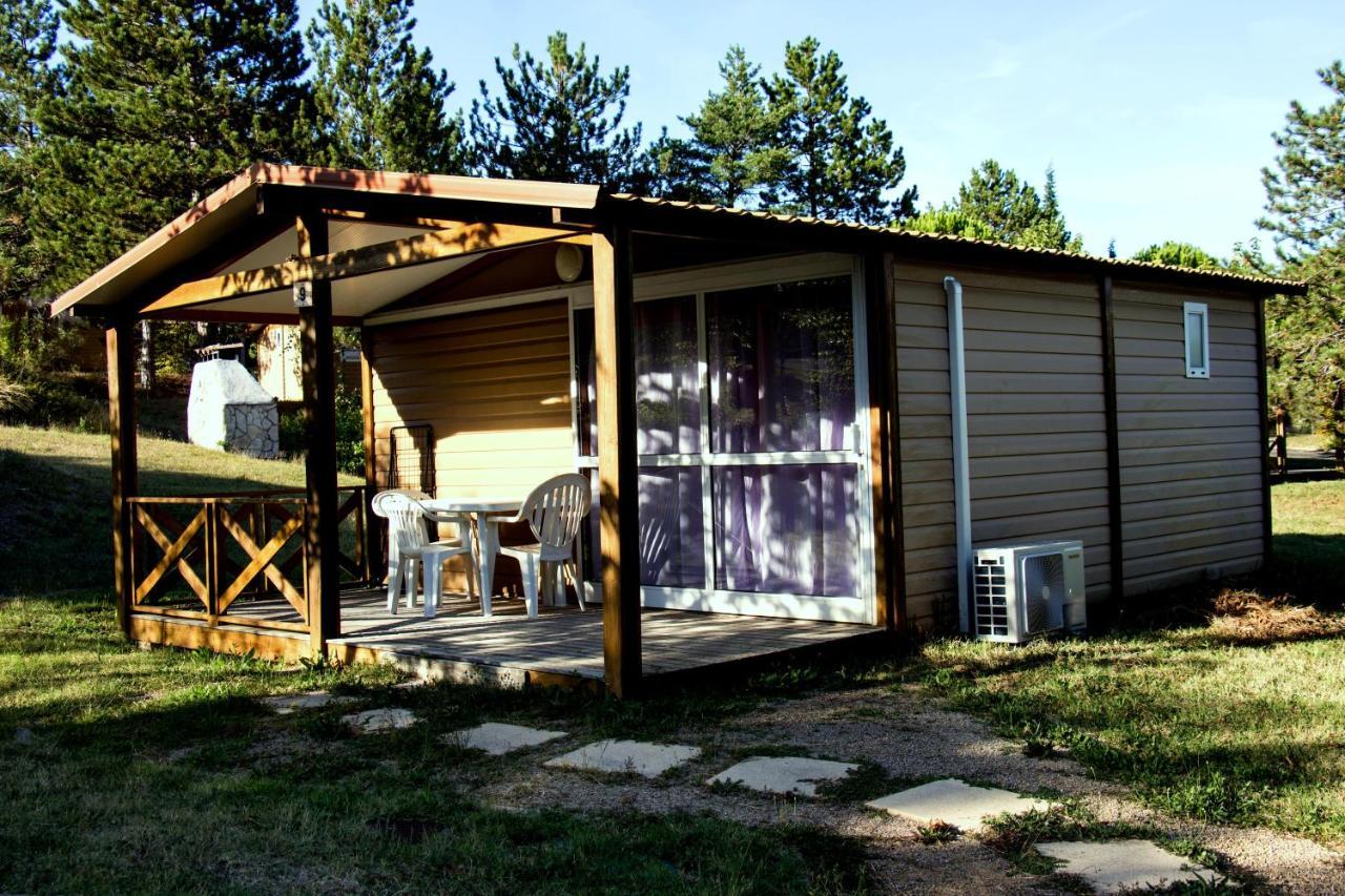 Camping Municipal La Sapinette กีญ็อง ภายนอก รูปภาพ